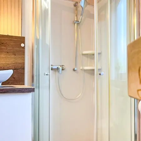 Schatzkiste - Dorf 18 *